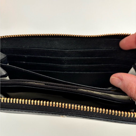 Kate Spade New York Cameron Street Lacey Black and Cream Leather Wallet - Picture 10 of 11